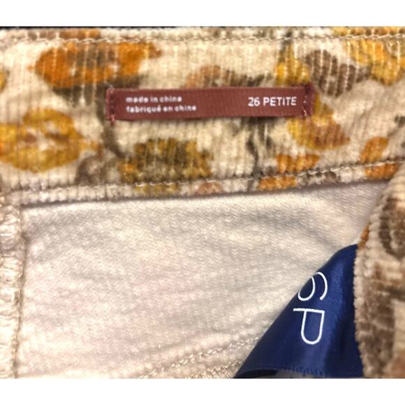 Pilcro The Icon Corduroy Flare Pants - Picture 5 of 6